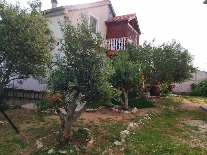 Apartment In Nin With Terrace, Air Conditioning, Wi-Fi Eksteriør billede